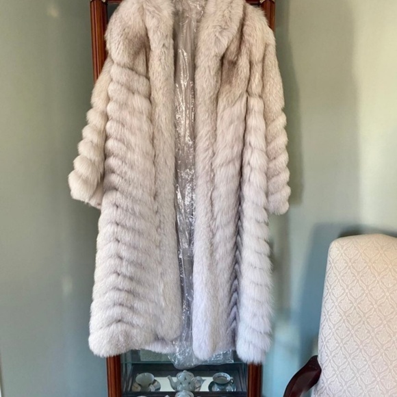 100% Real Chevron Vintage Fox Fur Coat - Full Length - Picture 2 of 11